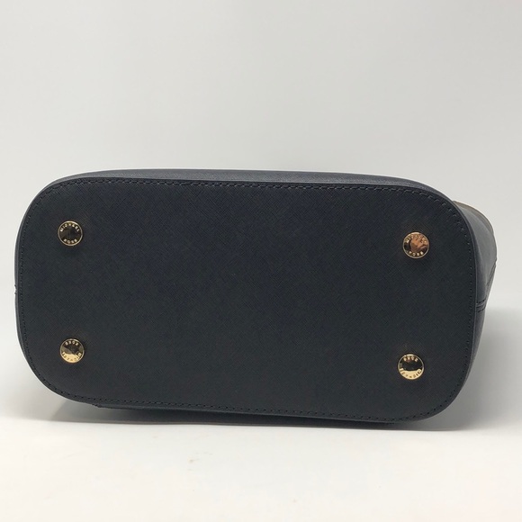 NWT Michael kors saffiano Frame  leather tote - Picture 3 of 8